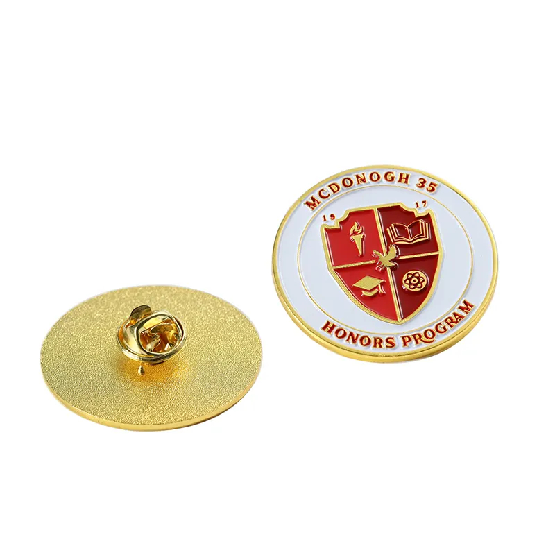 Custom Gold 3D Soft Email Lapel Pins McDonald's Honors Program, Abschluss, Schule, Aktivitäten Souvenirs Wäschehutstifte