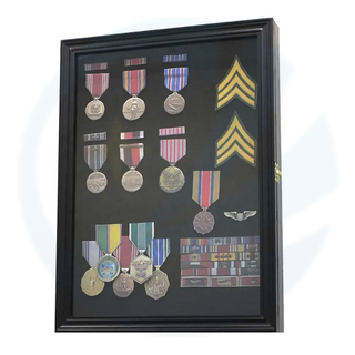 Custom 11x14 Schwarzes Holz 3d Deep Beach Tags Bänder Insignia Patches Pins Medaillen Militärauflage Kabinett Schattenbox