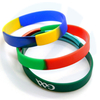 Neues maßgeschneidertes Logo -Druck Silikonarmbänder Personalisiertes Armband Dünne Gummi -Silikon -Armband mit maßgeschneidertem Logo