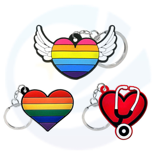 Custom Heart Form Gummi medizinischer Schlüsselschlüsselkette 2D Gay Pride LGBT Regenbogen PVC Silikonschlüsselkette mit Ring