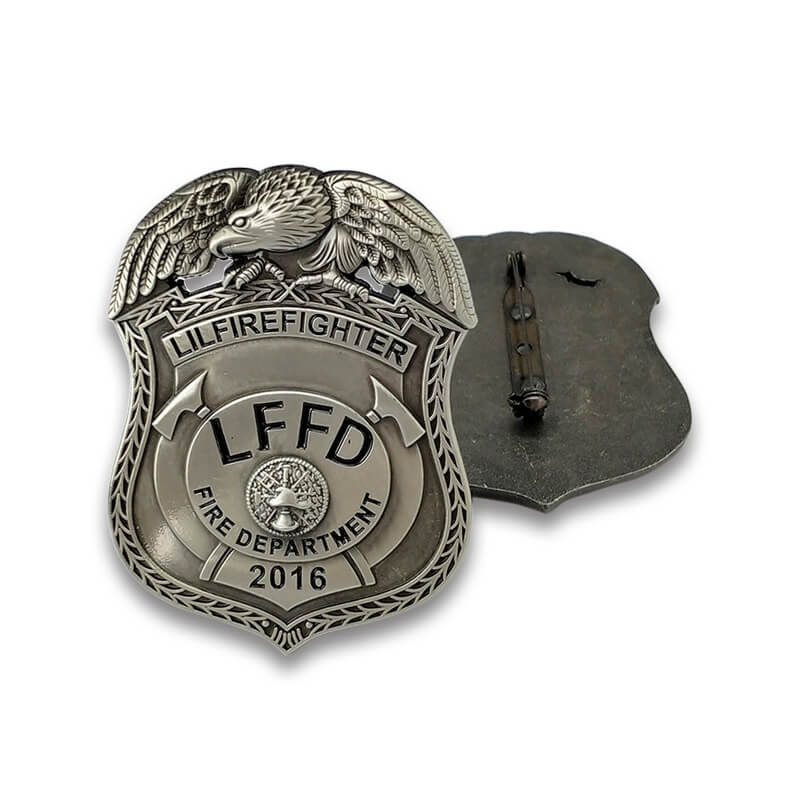 Custom Metal Antike Silber Flugzeugabzeichen Militärische Polizei Unifom Laple Pin